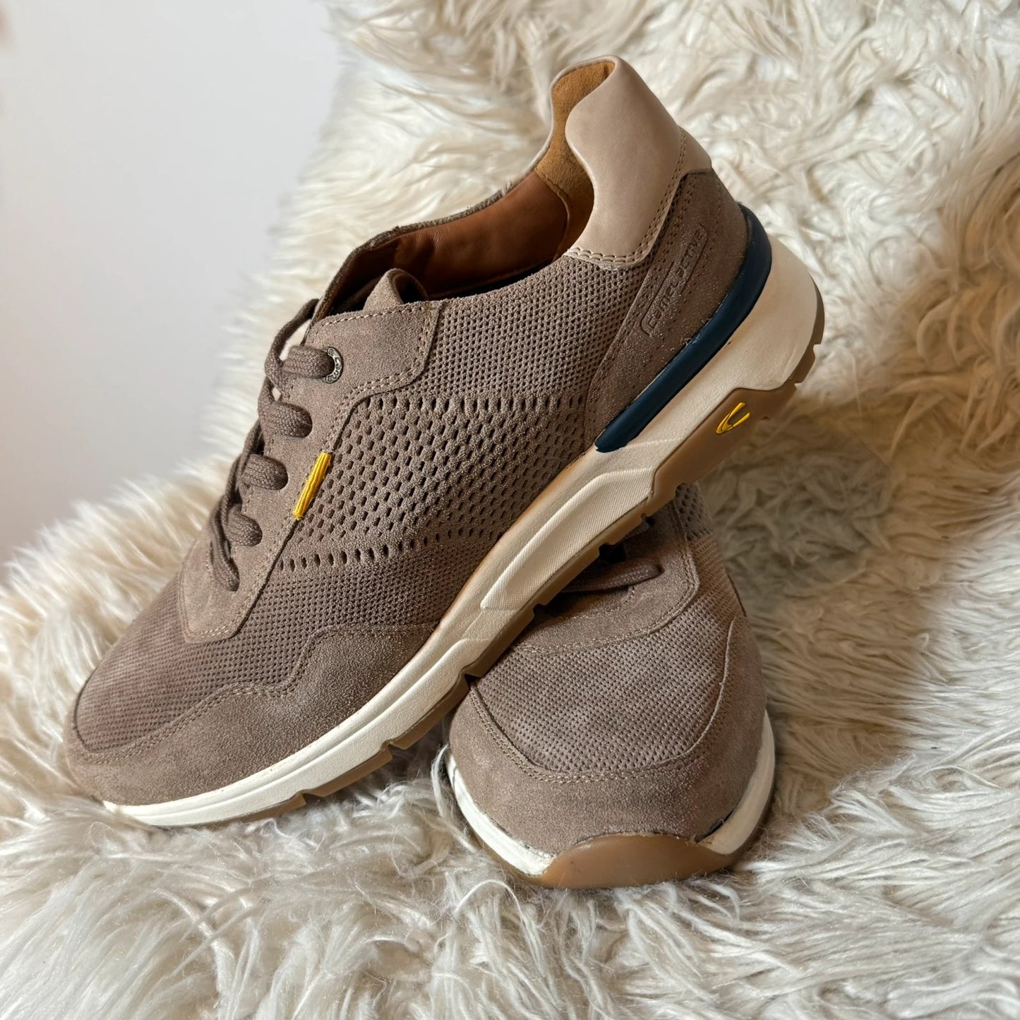 Zapatos casual de hombre Camel Active de Piel