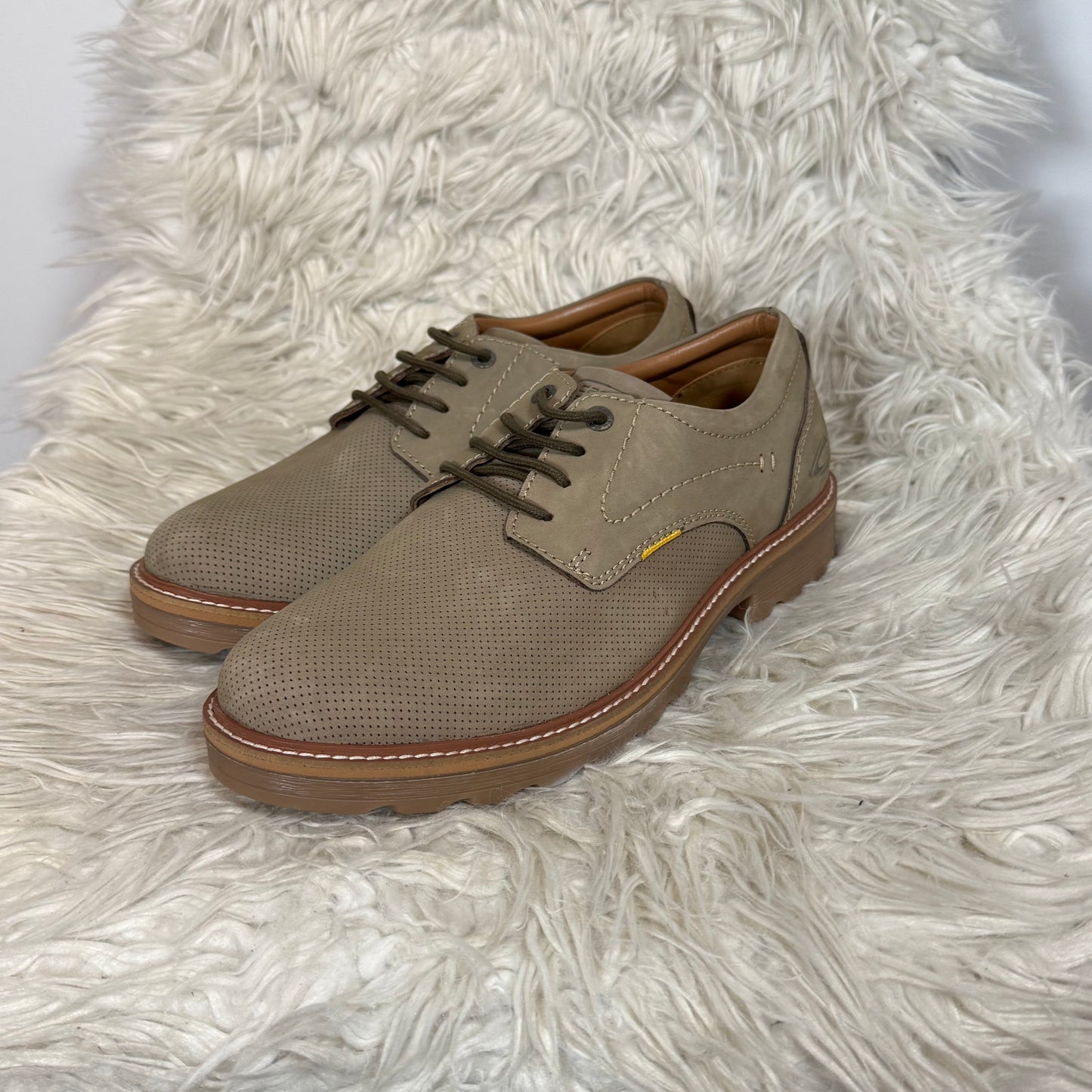 Zapatos casual de hombre Camel Active de Piel Beige