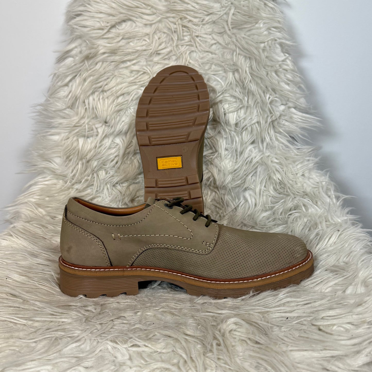 Camel Active Herren Freizeitschuhe aus braunem Leder